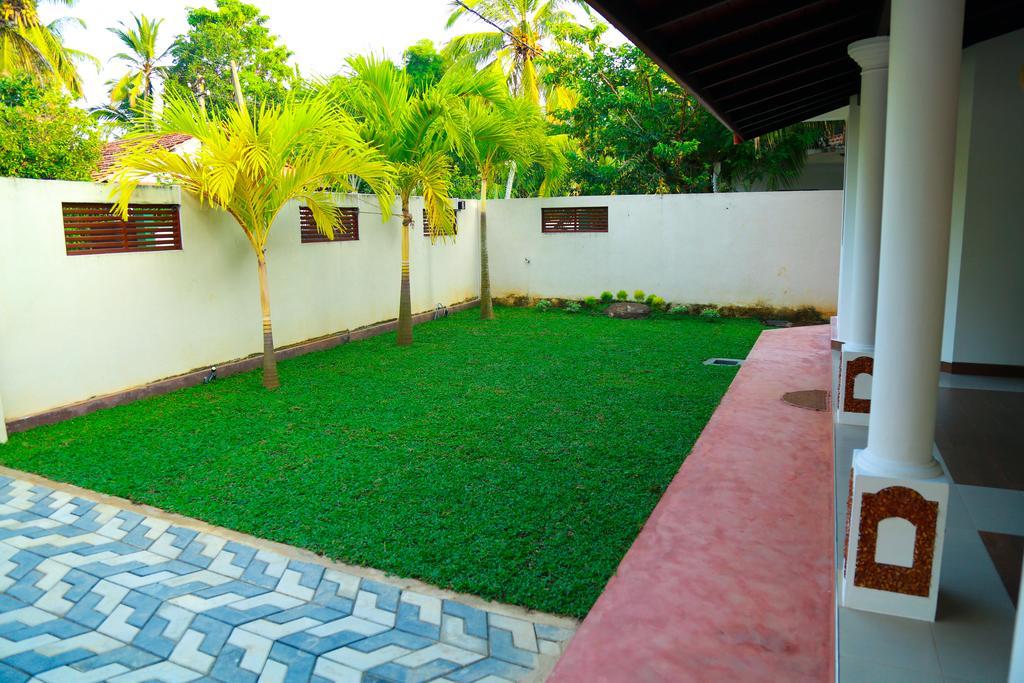 4 S Villa تانجالي المظهر الخارجي الصورة