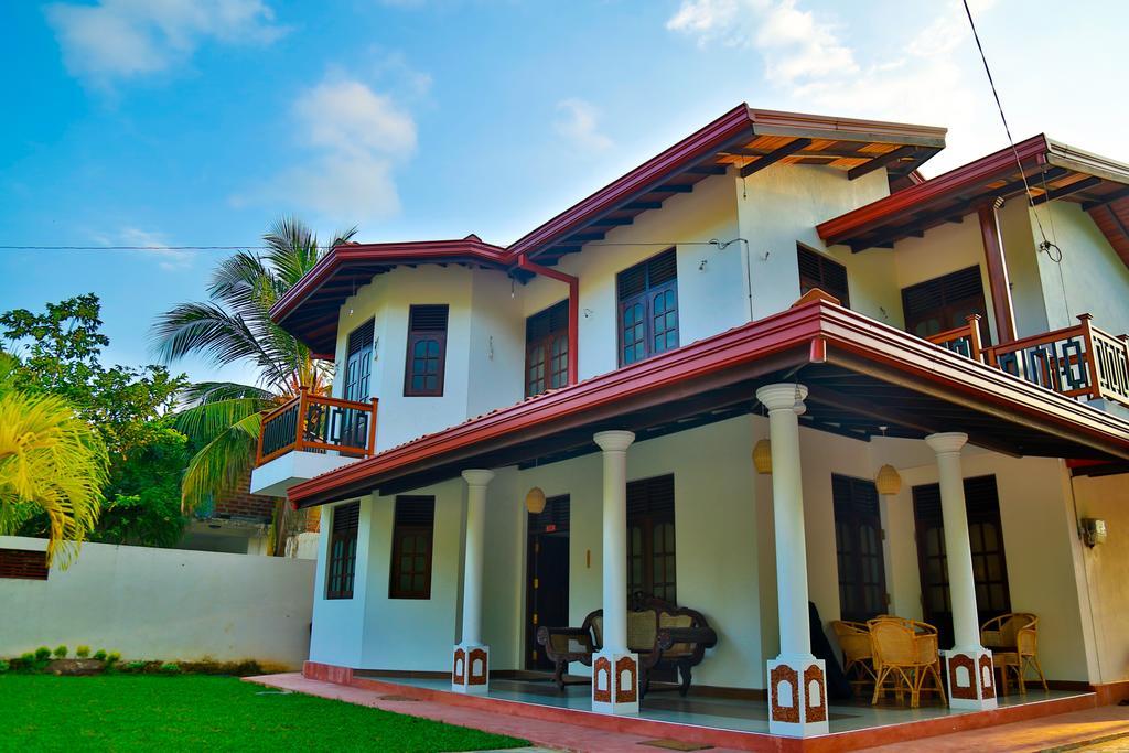 4 S Villa تانجالي المظهر الخارجي الصورة